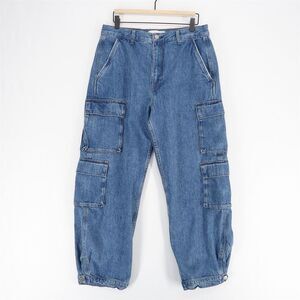 Aritzia Denim Forum 90s Millie Cargo Jeans Womens‎ 32 Blue High Rise
